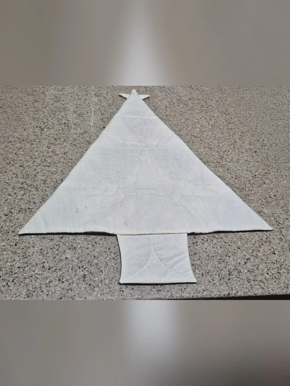 Vintage Quilted Christmas Tree Wall Hanging Table Topper Handmade Patchwork 26